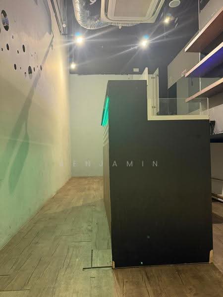 Oxley Tower, 138 Robinson Road, Boat Quay / Raffles Place / Marina, 183 sqft, Other Retail For Sale, by Benjamin Loo, 500260012 - Interior - CommercialGuru.com.sg
