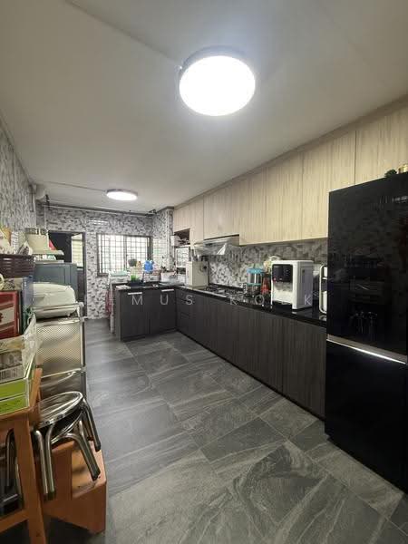 32 Marsiling Drive, 32 Marsiling Drive, Admiralty / Woodlands, 3 Bedrooms, 786 sqft, HDB Flat For Sale, by Remus Koek, 500260018 - Kitchen - PropertyGuru.com.sg