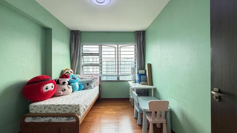 677A Punggol Drive, 677A Punggol Drive, Hougang / Punggol / Sengkang, 3 Bedrooms, 1,001 sqft, HDB Flat For Sale, by James Yeo, 500260025 - Bedroom - PropertyGuru.com.sg