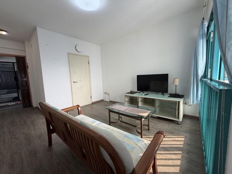 12 Farrer Park Road, 12 Farrer Park Road, Farrer Park / Serangoon Rd, 2 Bedrooms, 667 sqft, HDB Flat For Sale, by Rekael Das, 500260027 - PropertyGuru.com.sg