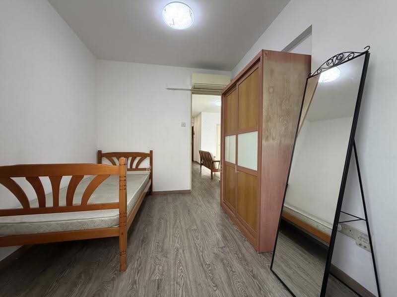 12 Farrer Park Road, 12 Farrer Park Road, Farrer Park / Serangoon Rd, 2 Bedrooms, 667 sqft, HDB Flat For Sale, by Rekael Das, 500260027 - PropertyGuru.com.sg