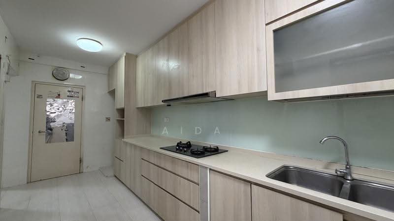 207C Compassvale Lane, 207C Compassvale Lane, Hougang / Punggol / Sengkang, 3 Bedrooms, 1,184 sqft, HDB Flat For Sale, by Aida Talib, 500260049 - Kitchen - PropertyGuru.com.sg