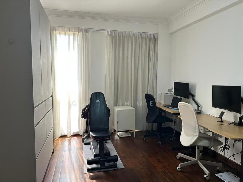 Villa Azura, 1 Cherry Avenue, Tanglin / Holland / Bukit Timah, 4 Bedrooms, 1,981 sqft, Condominium For Sale, by Chin Hwee ONG, 500260057 - Master Bedroom - PropertyGuru.com.sg