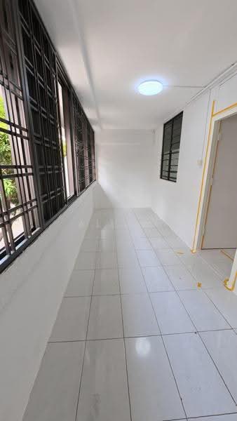 164 Bukit Merah Central, 164 Bukit Merah Central, Alexandra / Commonwealth, 3 Bedrooms, 820 sqft, HDB Flat For Rent, by Allan Lee, 500260076 - Balcony - PropertyGuru.com.sg