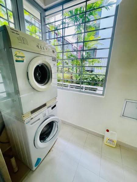 The Armadale, 60 Gilstead Road, Newton / Novena, 3 Bedrooms, 1,119 sqft, Condominium For Rent, by Wang JC, 500260089 - Interior - PropertyGuru.com.sg