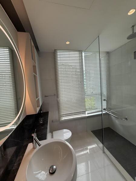 Reflections at Keppel Bay, 3 Keppel Bay View, Harbourfront / Telok Blangah, 3 Bedrooms, 1,690 sqft, Condominium For Rent, by Yen Neo L Y, 500260095 - Junior Attached Bathroom - PropertyGuru.com.sg
