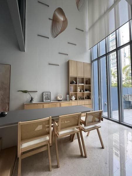 Skies Miltonia, 3 Miltonia Close, Sembawang / Yishun, 5 Bedrooms, 4,672 sqft, Condominium For Sale, by Rayne Chua 蔡美慧, 500260099 - Dining Room - PropertyGuru.com.sg