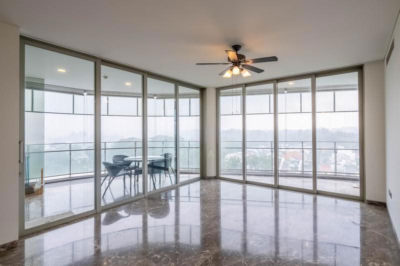 Ferrell Residences, 327 Bukit Timah Road, Tanglin / Holland / Bukit Timah, 3 Bedrooms, 1,841 sqft, Condominium For Sale, by Richard Jany, 500260111 - Balcony - PropertyGuru.com.sg