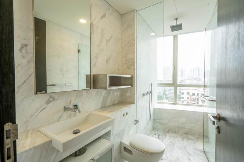 Ferrell Residences, 327 Bukit Timah Road, Tanglin / Holland / Bukit Timah, 3 Bedrooms, 1,841 sqft, Condominium For Sale, by Richard Jany, 500260111 - Bathroom - PropertyGuru.com.sg
