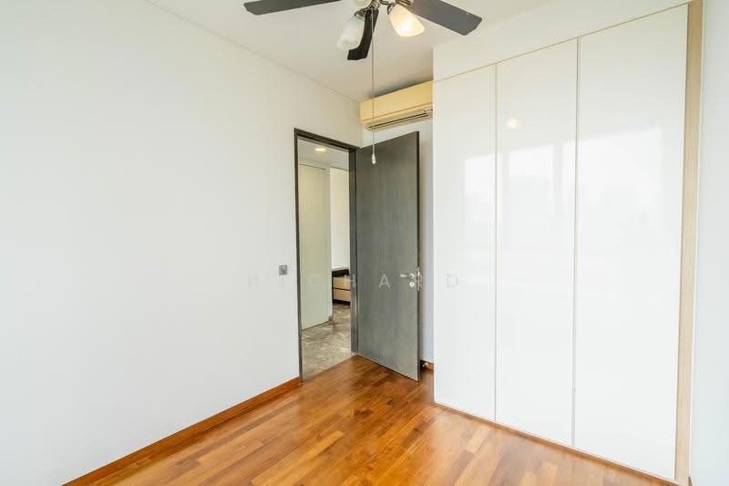 Ferrell Residences, 327 Bukit Timah Road, Tanglin / Holland / Bukit Timah, 3 Bedrooms, 1,841 sqft, Condominium For Sale, by Richard Jany, 500260111 - Bedroom - PropertyGuru.com.sg