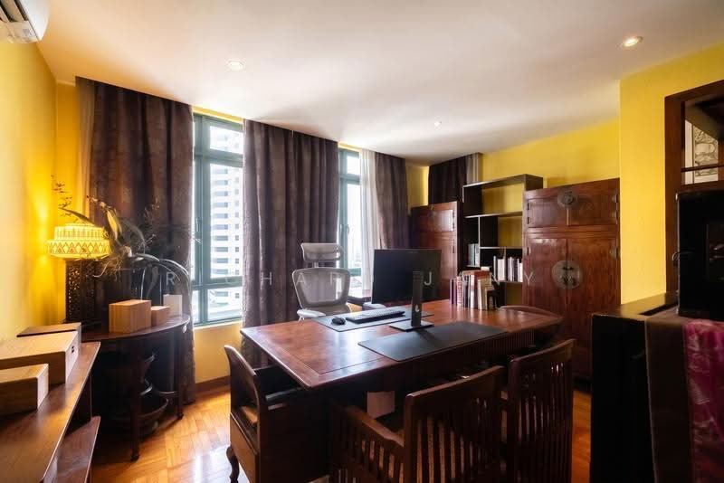 Jervois Jade, 21 Jervois Close, Tanglin / Holland / Bukit Timah, 4 Bedrooms, 2,270 sqft, Apartment For Sale, by Richard Jany, 500260122 - Study - PropertyGuru.com.sg
