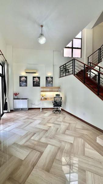 Chuan Villas, Chuan Close, Hougang / Punggol / Sengkang, 6 Bedrooms, 4,300 sqft, Terraced House For Rent, by Josephine Lim J R 林婕容 (区域分行董事 ), 500260154 - Interior - PropertyGuru.com.sg