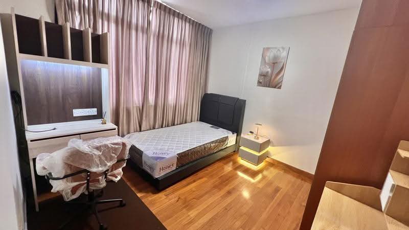 Chuan Villas, Chuan Close, Hougang / Punggol / Sengkang, 6 Bedrooms, 4,300 sqft, Terraced House For Rent, by Josephine Lim J R 林婕容 (区域分行董事 ), 500260154 - Bedroom - PropertyGuru.com.sg