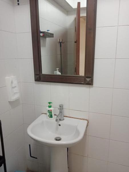 458 Yishun Avenue 11, 458 Yishun Avenue 11, Sembawang / Yishun, Room Rental, 140 sqft, HDB Flat For Rent, by Jag Singh, 500260157 - Bathroom - PropertyGuru.com.sg
