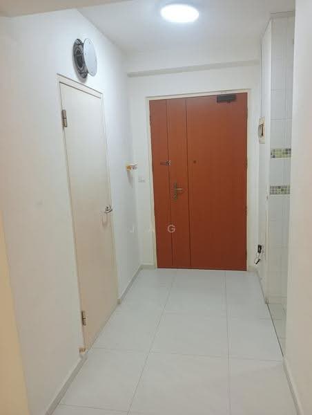 458 Yishun Avenue 11, 458 Yishun Avenue 11, Sembawang / Yishun, Room Rental, 140 sqft, HDB Flat For Rent, by Jag Singh, 500260157 - Entrance - PropertyGuru.com.sg