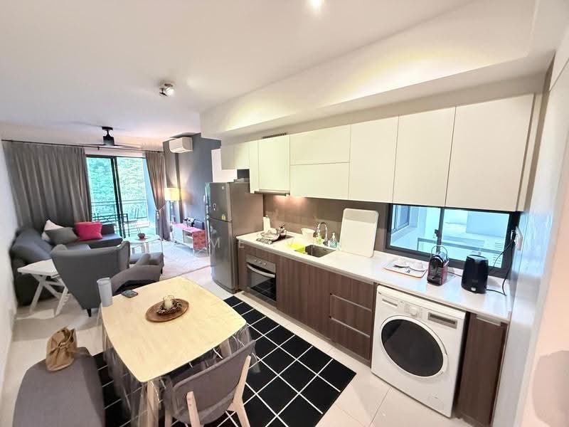 Parc Olympia, 60 Flora Drive, Changi Airport / Changi Village, 2 Bedrooms, 657 sqft, Condominium For Sale, by Melvin Chun, 500260167 - Living Room - PropertyGuru.com.sg