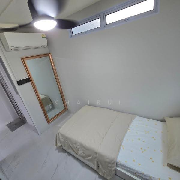 113 Lorong 1 Toa Payoh, 113 Lorong 1 Toa Payoh, Balestier / Toa Payoh, Room Rental, 150 sqft, HDB Flat For Rent, by Khairul Jalal, 500260168 - Bedroom - PropertyGuru.com.sg
