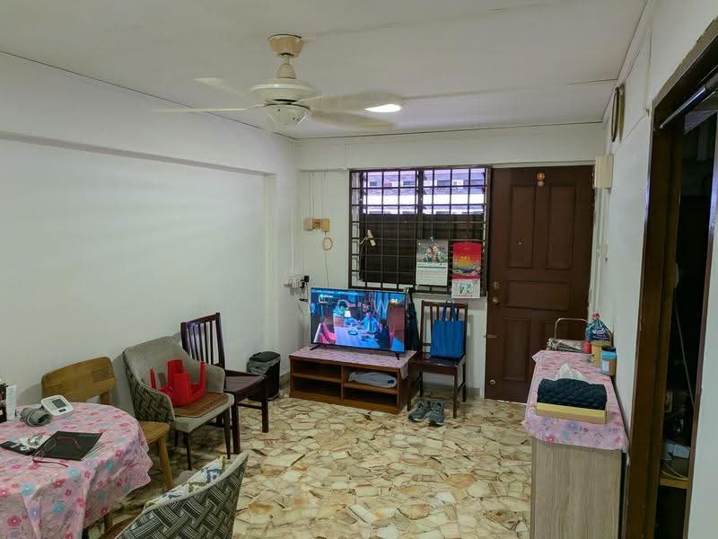 44 Bendemeer Road, 44 Bendemeer Road, Balestier / Toa Payoh, Room Rental, 100 sqft, HDB Flat For Rent, by Low Yew Hoa (Yewhua), 500260180 - Living Room - PropertyGuru.com.sg