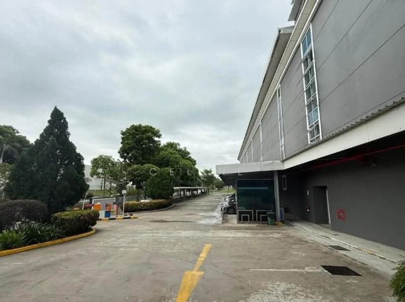 Tampines Industrial Ave Warehouse Manufacturing Ancillary Office, Tampines Industrial Avenue, Pasir Ris / Tampines, 51,433 sqft, Factory / Workshop (B2) For Rent, by Celine Koh, 500260197 - Exterior - CommercialGuru.com.sg