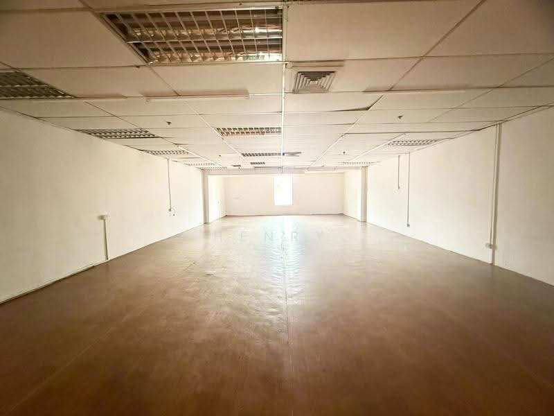 Jalan Besar Plaza, 101 Kitchener Road, Farrer Park / Serangoon Rd, 1,150 sqft, Other Retail For Rent, by Henry Ng, 500260198 - Interior - CommercialGuru.com.sg