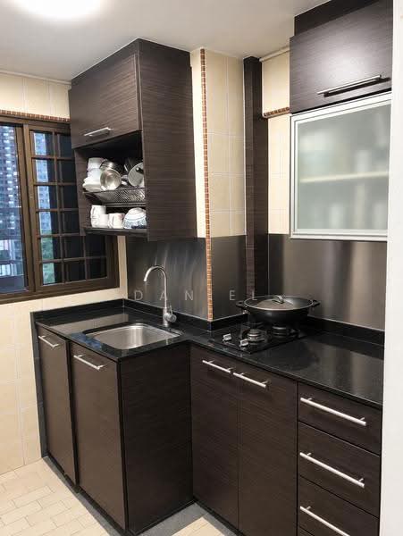 7 Telok Blangah Crescent, 7 Telok Blangah Crescent, Harbourfront / Telok Blangah, 1 Bedroom, 334 sqft, HDB Flat For Sale, by Daniel Low, 500260200 - Kitchen - PropertyGuru.com.sg