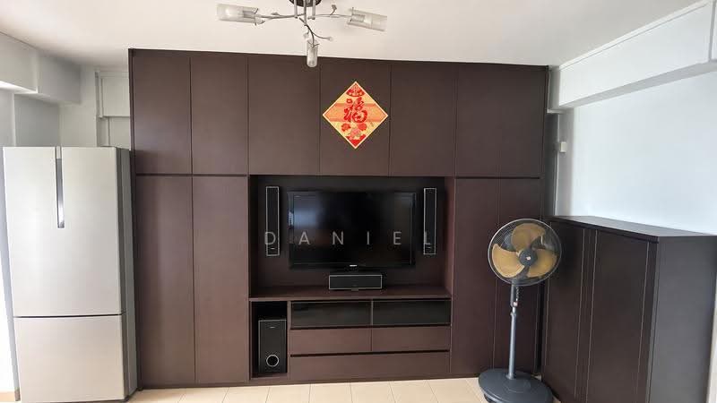 7 Telok Blangah Crescent, 7 Telok Blangah Crescent, Harbourfront / Telok Blangah, 1 Bedroom, 334 sqft, HDB Flat For Sale, by Daniel Low, 500260200 - Living Room - PropertyGuru.com.sg