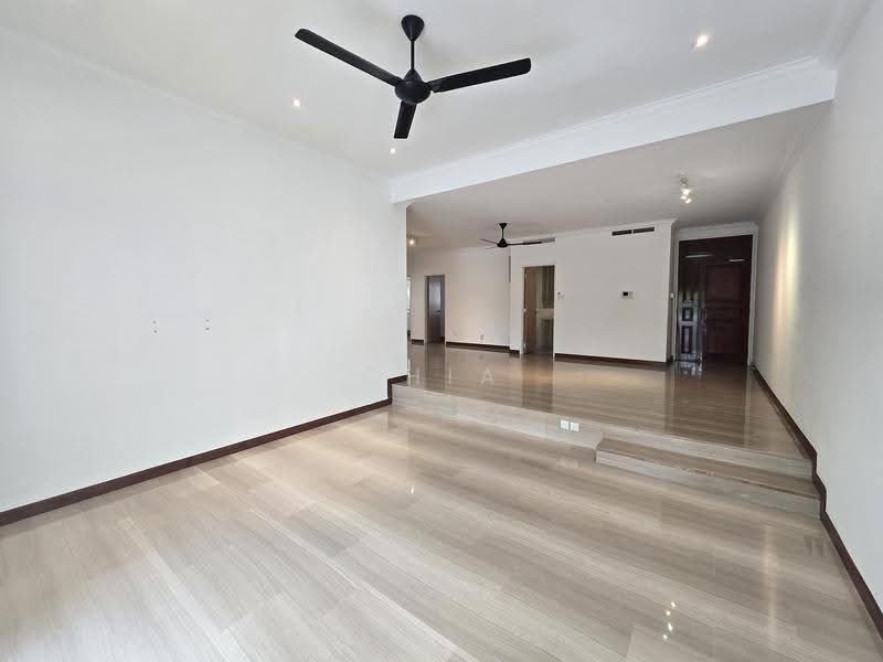 Astrid Meadows, 40 Coronation Road West, Tanglin / Holland / Bukit Timah, 3 Bedrooms, 2,056 sqft, Condominium For Rent, by Chia S M, 500260204 - Living Room - PropertyGuru.com.sg