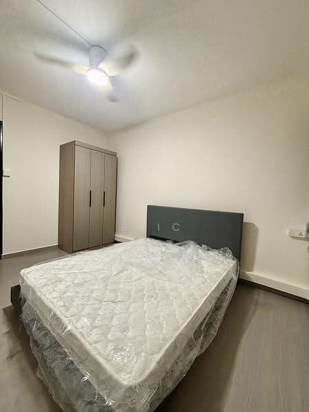 740 Yishun Avenue 5, 740 Yishun Avenue 5, Sembawang / Yishun, Room Rental, 200 sqft, HDB Flat For Rent, by Eric Foo, 500260240 - Bedroom - PropertyGuru.com.sg