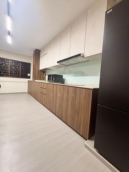 740 Yishun Avenue 5, 740 Yishun Avenue 5, Sembawang / Yishun, Room Rental, 200 sqft, HDB Flat For Rent, by Eric Foo, 500260240 - Kitchen - PropertyGuru.com.sg