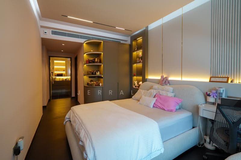 Amber Skye, 8 Amber Road, East Coast / Marine Parade, 5 Bedrooms, 5,177 sqft, Apartment For Sale, by Jerralyn Satrio, 500260243 - 2nd Floor - Junior Suite - PropertyGuru.com.sg