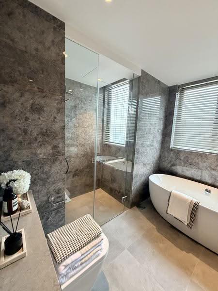 Pinetree Hill, 30 Pine Grove, Clementi Park / Upper Bukit Timah, 6 Bedrooms, 2,874 sqft, Condominium For Sale, by Eve Choo, 500260246 - PropertyGuru.com.sg