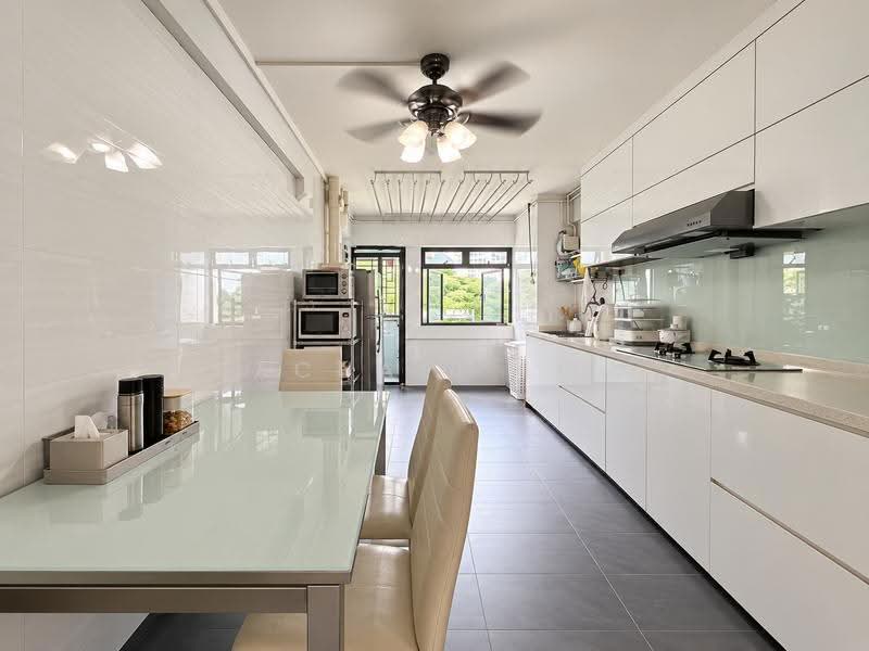 424 Ang Mo Kio Avenue 3, 424 Ang Mo Kio Avenue 3, Ang Mo Kio / Bishan / Thomson, 2 Bedrooms, 786 sqft, HDB Flat For Sale, by Rachael Low, 500260249 - PropertyGuru.com.sg
