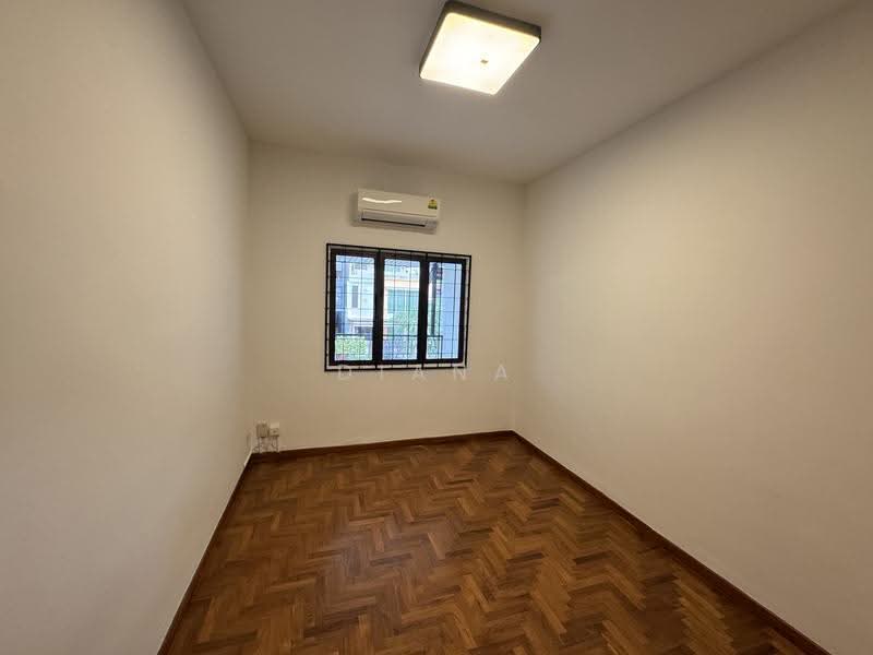 Seaview Park, 37 Jalan Seaview, East Coast / Marine Parade, 4 Bedrooms, 2,400 sqft, Semi-Detached House For Rent, by Diana Wei, 500260250 - Interior - PropertyGuru.com.sg