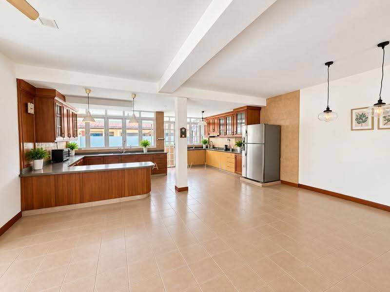 Thomson Green, Thomson Green, Ang Mo Kio / Bishan / Thomson, 3 Bedrooms, 2,112 sqft, Semi-Detached House For Sale, by Alvin Chiam, 500260252 - Kitchen - PropertyGuru.com.sg