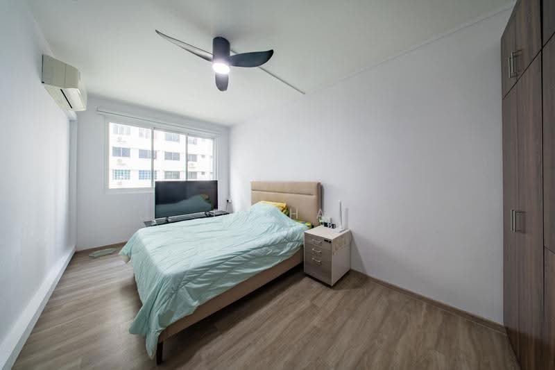 873 Tampines Street 84, 873 Tampines Street 84, Pasir Ris / Tampines, 4 Bedrooms, 1,302 sqft, HDB Flat For Sale, by Eqsha Kaur, 500260265 - Bedroom - PropertyGuru.com.sg