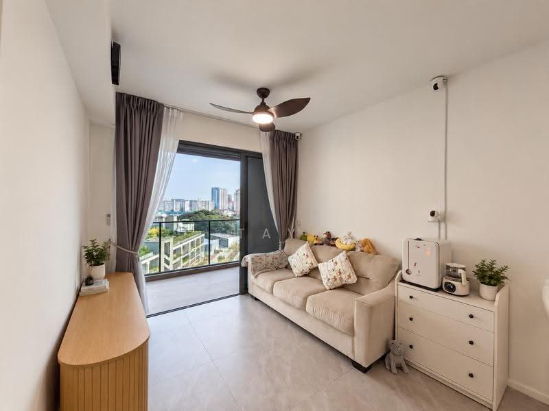 AMO Residence, 23 Ang Mo Kio Rise, Ang Mo Kio / Bishan / Thomson, 3 Bedrooms, 958 sqft, Condominium For Sale, by Tay Yixian, 500260267 - Living Room - PropertyGuru.com.sg