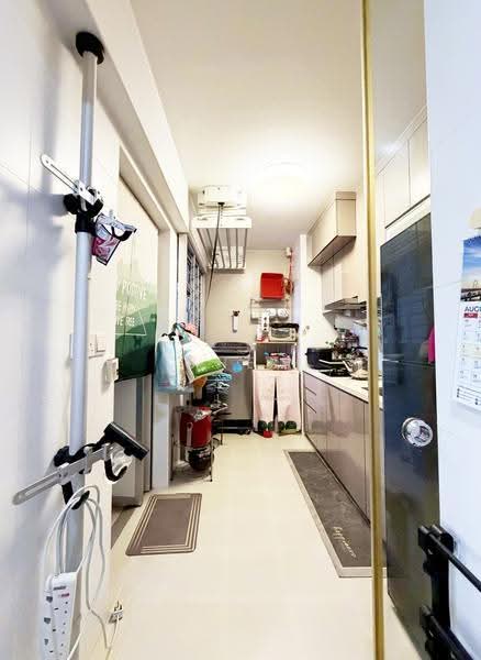 445B Bukit Batok West Avenue 8, 445B Bukit Batok West Avenue 8, Dairy Farm / Bukit Panjang / Choa Chu Kang, 1 Bedroom, 506 sqft, HDB Flat For Sale, by Chen Haowei, 500260270 - Kitchen - PropertyGuru.com.sg