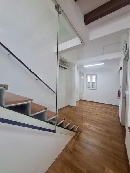 TANJONG PAGAR | Shophouse Office with Character | 3 Minutes to MRT Station |, Maxwell MRT, Chinatown / Tanjong Pagar, 1,600 sqft, Office For Rent, by Amy Aw 胡嘉薇, 500260276 - CommercialGuru.com.sg