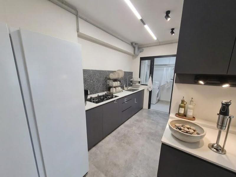 420A Northshore Drive, 420A Northshore Drive, Hougang / Punggol / Sengkang, 3 Bedrooms, 1,238 sqft, HDB Flat For Sale, by Hazel Goh, 500260279 - Kitchen - PropertyGuru.com.sg