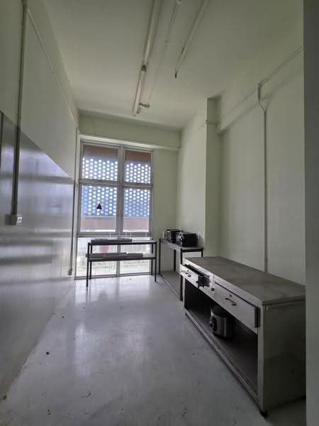 Mandai Foodlink, 5 Mandai Link, Admiralty / Woodlands, 1,170 sqft, Factory / Workshop (B2) For Rent, by Julian Li, 500260282 - Kitchen - CommercialGuru.com.sg