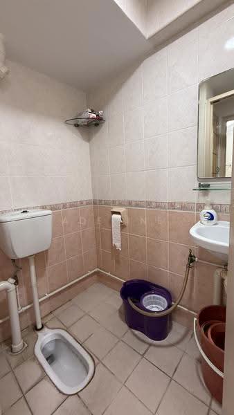 204 Boon Lay Drive, 204 Boon Lay Drive, Boon Lay / Jurong / Tuas, 3 Bedrooms, 1,291 sqft, HDB Flat For Sale, by ADELINE KOH, 500260284 - Bathroom - PropertyGuru.com.sg