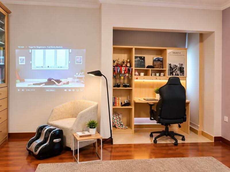 Parry Green, Limbok Terrace, Hougang / Punggol / Sengkang, 6 Bedrooms, 4,035 sqft, Corner Terrace For Sale, by Kan Li Ling, 500260299 - Study - PropertyGuru.com.sg