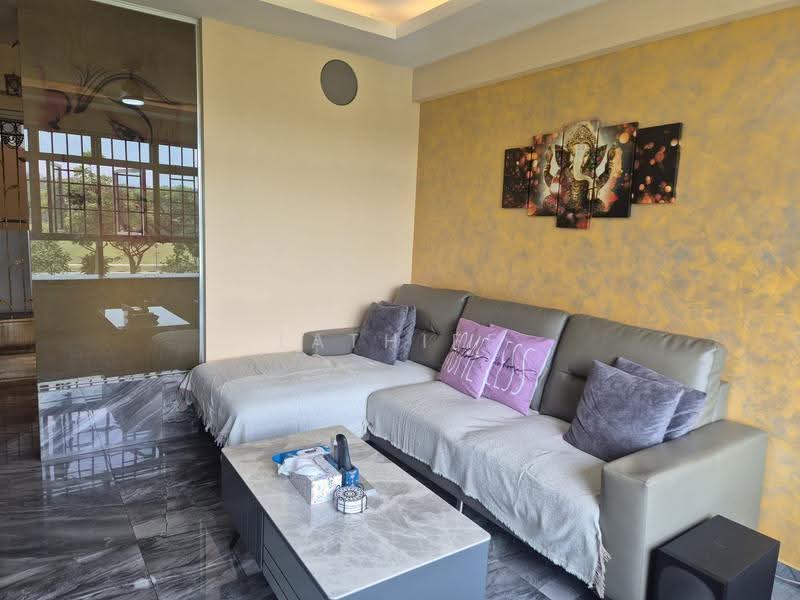 682A Edgedale Plains, 682A Edgedale Plains, Hougang / Punggol / Sengkang, 3 Bedrooms, 1,000 sqft, HDB Flat For Sale, by Lathiff Abdul, 500260307 - Living Room - PropertyGuru.com.sg