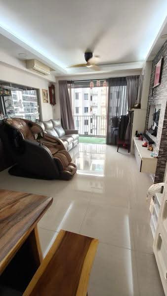 Parc Life, 29 Sembawang Crescent, Sembawang / Yishun, 3 Bedrooms, 1,044 sqft, Condominium For Sale, by SK Lam, 500260310 - Living Room - PropertyGuru.com.sg