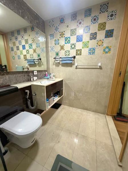 Commonwealth Towers, 230 Commonwealth Avenue, Alexandra / Commonwealth, 1 Bedroom, 441 sqft, Condominium For Sale, by Melina Yap, 500260311 - Bathroom - PropertyGuru.com.sg