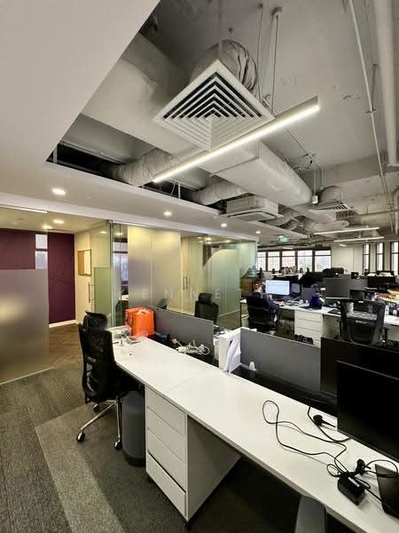 Peninsula Plaza, 111 North Bridge Road, City Hall / Clarke Quay, 3,972 sqft, Office For Rent, by Kenneth Loh, 500260315 - Interior - CommercialGuru.com.sg