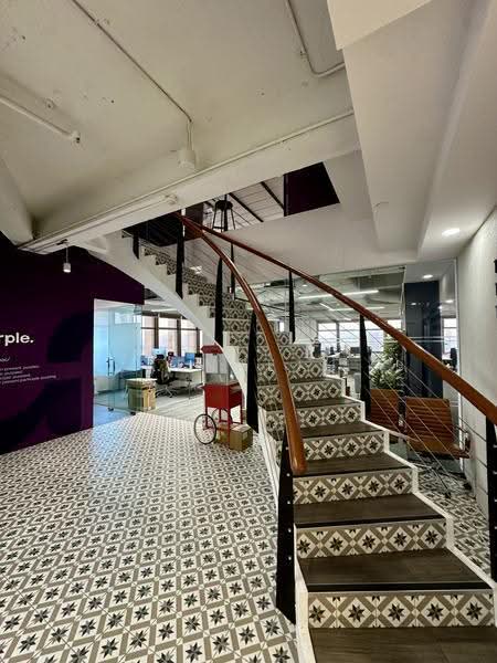 Peninsula Plaza, 111 North Bridge Road, City Hall / Clarke Quay, 3,972 sqft, Office For Rent, by Kenneth Loh, 500260315 - Interior - CommercialGuru.com.sg