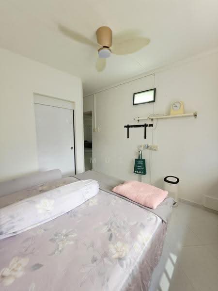 203 Bukit Batok Street 21, 203 Bukit Batok Street 21, Dairy Farm / Bukit Panjang / Choa Chu Kang, 3 Bedrooms, 1,119 sqft, HDB Flat For Sale, by Mus Taqim, 500260323 - Bedroom - PropertyGuru.com.sg