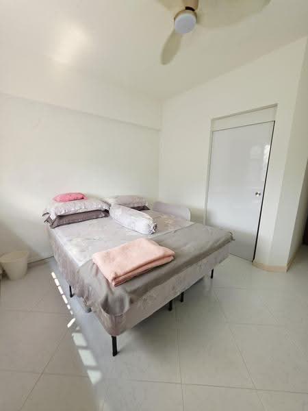 203 Bukit Batok Street 21, 203 Bukit Batok Street 21, Dairy Farm / Bukit Panjang / Choa Chu Kang, 3 Bedrooms, 1,119 sqft, HDB Flat For Sale, by Mus Taqim, 500260323 - Bedroom - PropertyGuru.com.sg