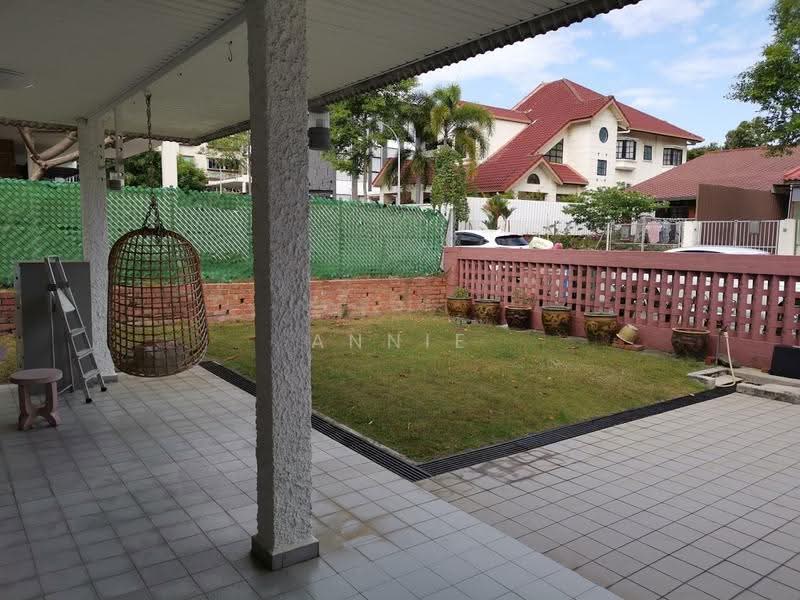 East View Garden, Jalan Segam, Bedok / Upper East Coast, 3 Bedrooms, 1,900 sqft, Semi-Detached House For Sale, by Annie Zhou, 500260326 - Exterior - PropertyGuru.com.sg